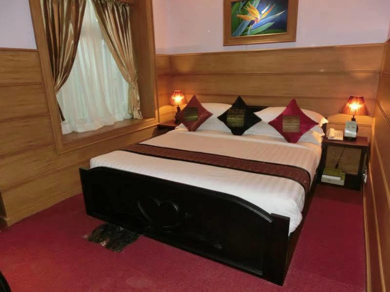 Shwe Kyun Hotel Taunggyi Exterior foto